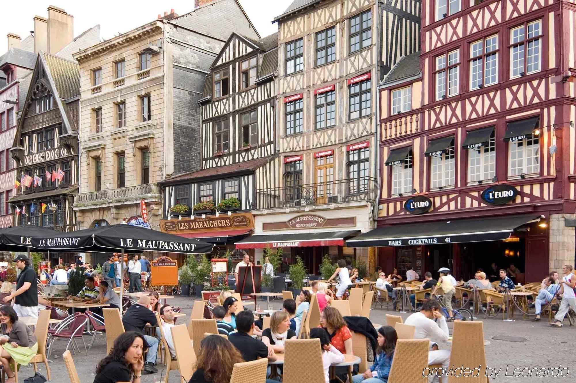 Hotel Centre Rive Droite 3*